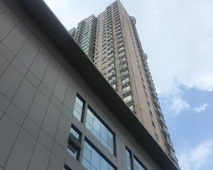 一线江景大宅房东诚意满满出售地铁口100米不到