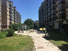 四季芳洲 南北两室一厅 黑大理工地铁三号线