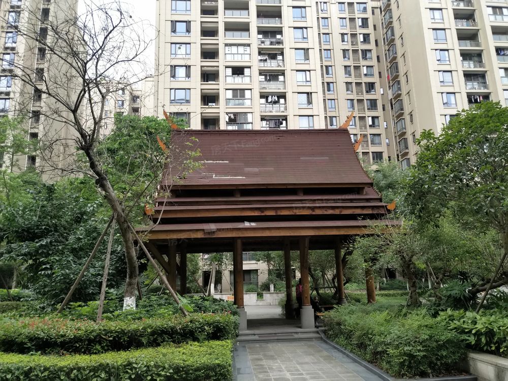 小区相关图