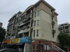 主卧朝南,环境优美,居家装修,诚意出售