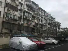 此房满五 看房很方便 有装修 保养的很好