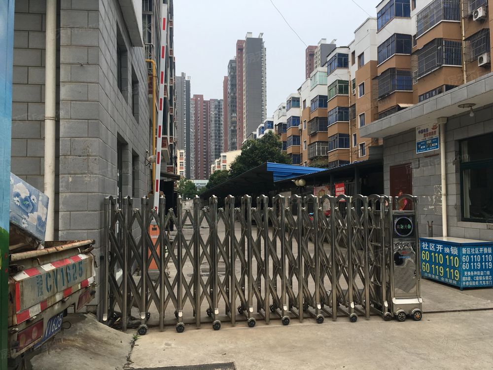 小区相关图