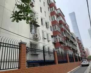 国贸CBD优质小三居,业主诚售