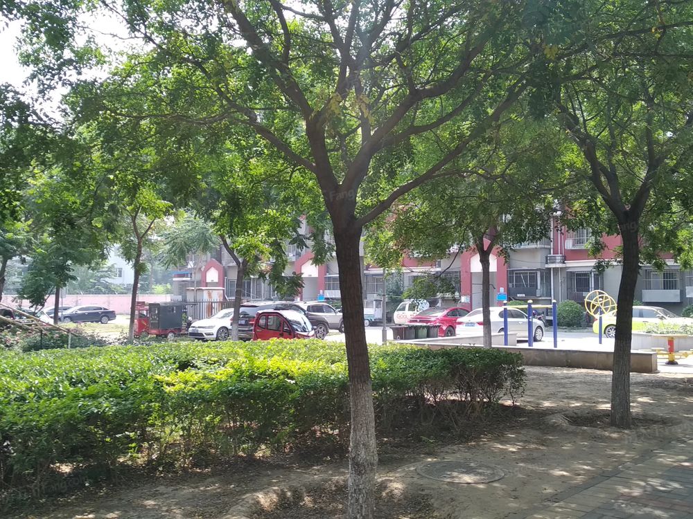 小区相关图