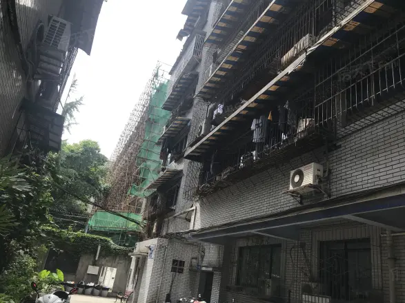 西马棚街28号院