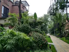 纯别墅小区端户、住家安静带大花园、精装修家具电齐全