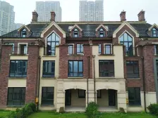 金辉城江城著 5室1厅 东南