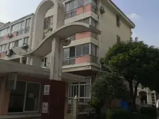 此房手续齐全,格局好,采光好,无遮挡,出行方便