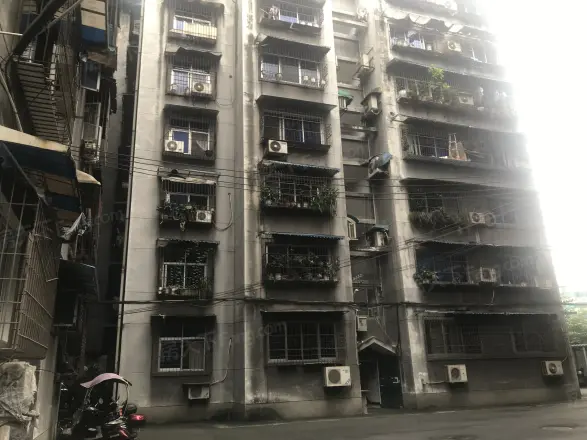 助邦公寓实景图