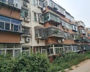 燕山楼5层三室71平米老本46万