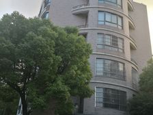 欣菊苑,双卫南北户型,采光好,有阁楼,满5年税少!