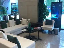 东南朝向+次新小区+门口轻轨+西里商圈+公园