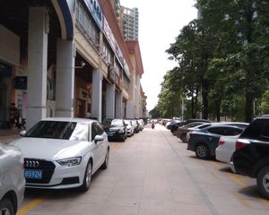 汇景豪庭大2房自住保养干净户型方正换大房急售