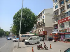 中间楼层简单装修,拎包入住,采光好无遮挡出行购物方便