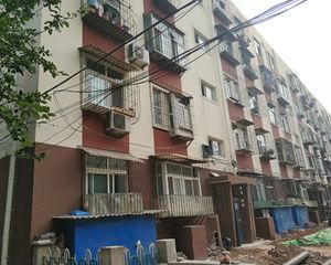 迎春里二层精装老本价格可议