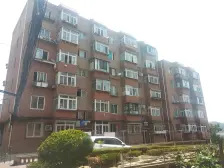 马栏富民广场御园旁无坡早市前排