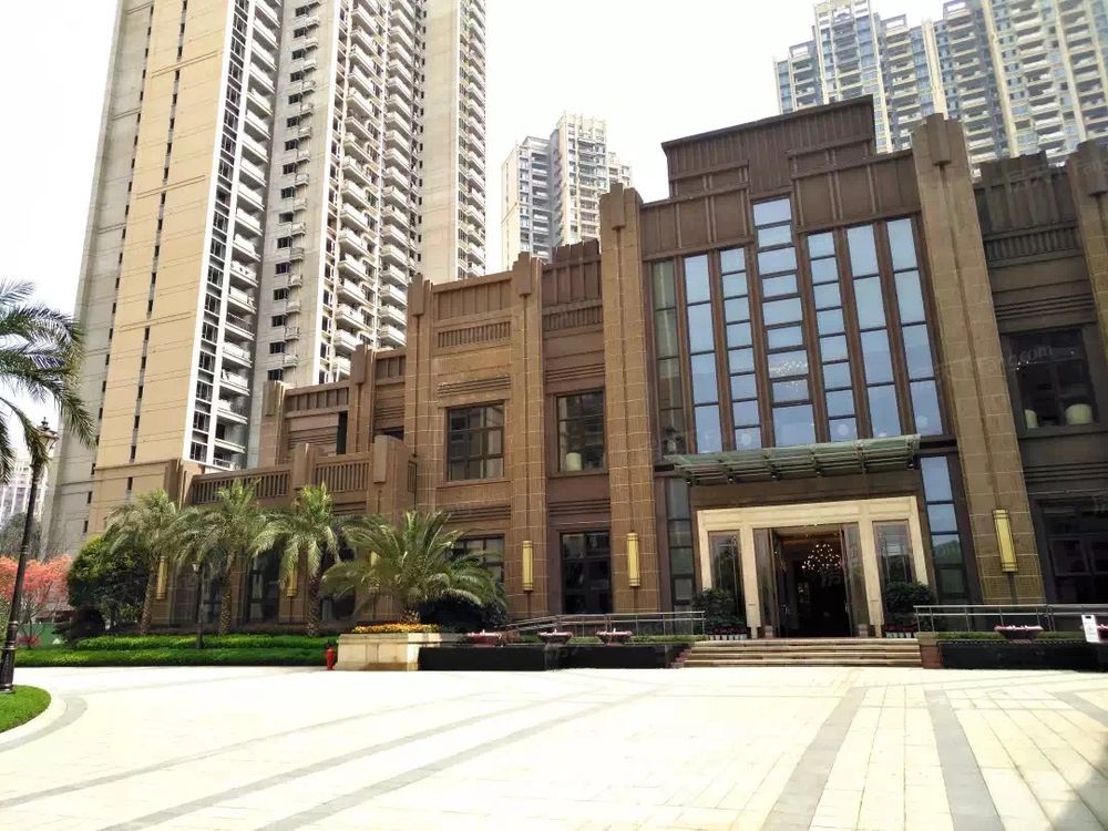 小区相关图