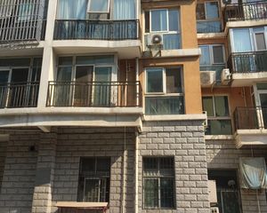 看丹路4号院1室1厅南北