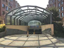 出售张村盛德世纪新城住人6楼。