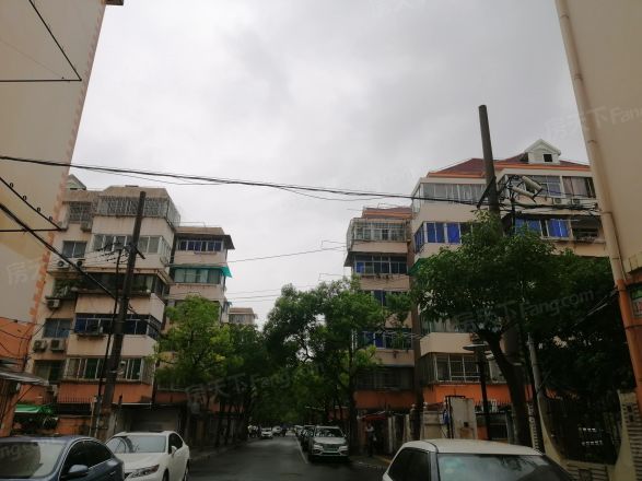 成山路544弄小区实景图