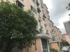 中低楼层一室一厅带阳台 有租约 看房可约