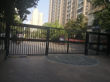 天下城二期地暖,小区环境好,业主诚意出售,价格能谈