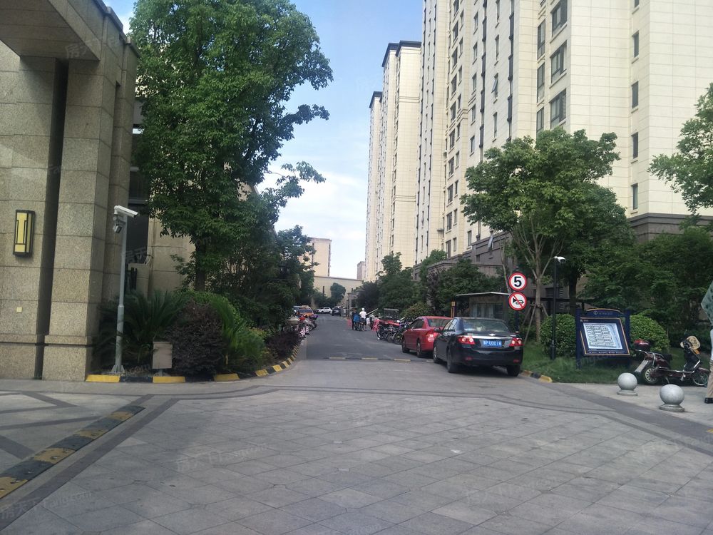 小区相关图