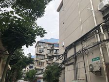 低楼层,厨卫全明户型,业主诚心出售