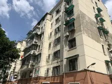 南北通全明两房带外阳台,楼层不高上下方便,交通方便