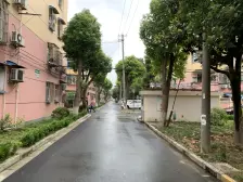 满五无增值税,近23号线和步行街 一楼带院子