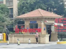 近轻轨 万宝商圈 中南世纪城北区5房 好楼层 诚心看房随时