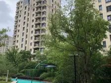 顶楼复式,送车位,送100平露台,人车分流,可以上明珠+进。