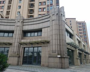 简装当毛坯,户型方正,采光好,视野开阔无遮挡