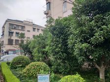 通风采光好+小户型朝南区中间位置+中间楼层+还带电梯