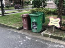 中yang空调地暖新风40万精装修 仅住2年 楼栋位置佳