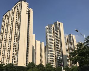 精装修3房保养好南向安静看房方便