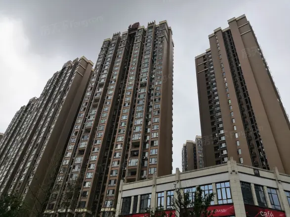 万锦城实景图