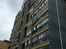 此房户型手续齐全,格局好,采光好,无遮挡,出行方便