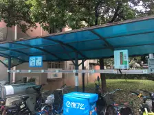 正!中心花园位置,采光好视野好,30万精装拎包入住