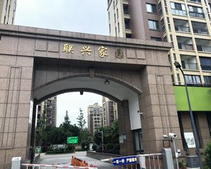 地铁口 电梯房 拎包入住 中庭好楼层