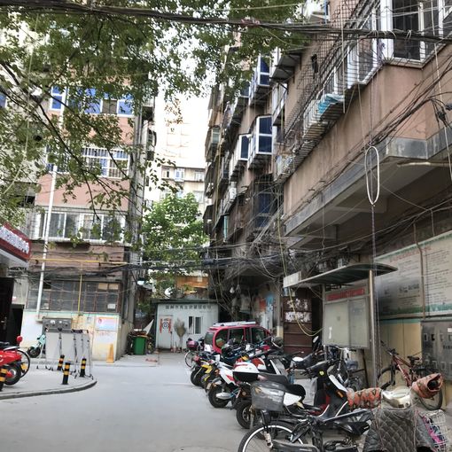  ���С��1��1��1�����ϳ���950.00Ԫ/�³��� 