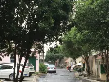 一楼送三开间花园,三房朝南,一梯两户,看房方便