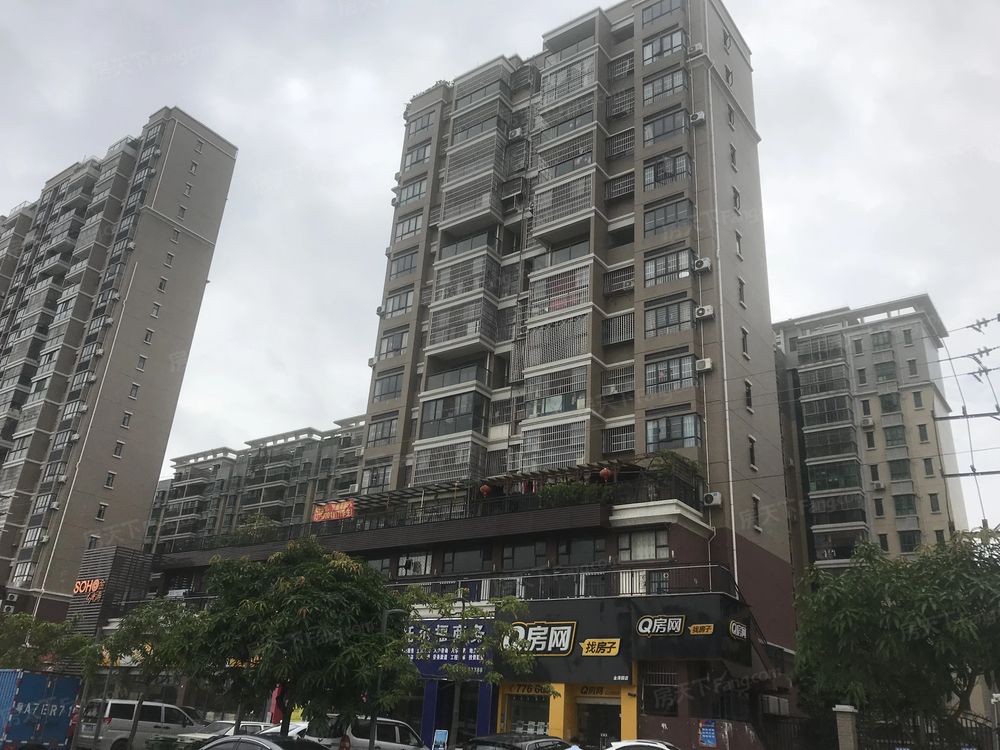小区相关图