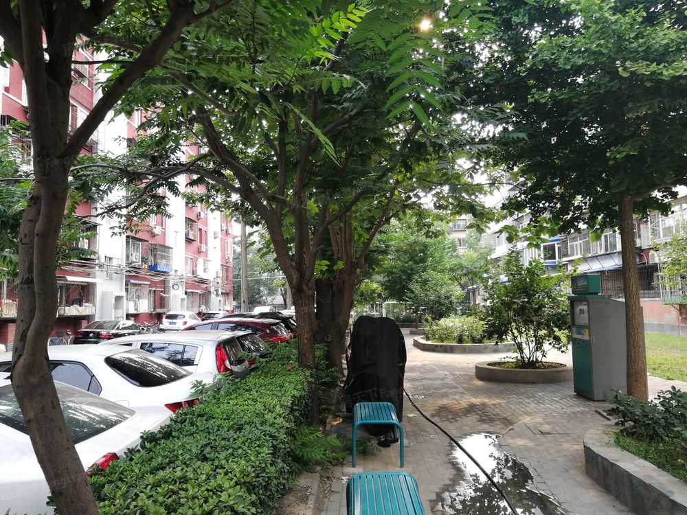 小区相关图
