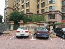 东亚世纪城文芳苑2室2厅南北