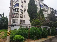 面积大,采光好,满两年税费少,出行便利,宜居宜家