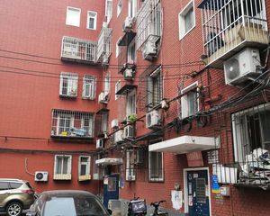 1991年楼龄南北通透采光视野好近双线地铁