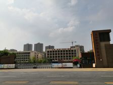 海亮幸福里3-1-1-1 98.00m2 50 万)