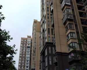 龙腾嘉园 3室2厅 南 北