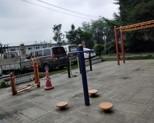 凤凰山1号3室1厅北